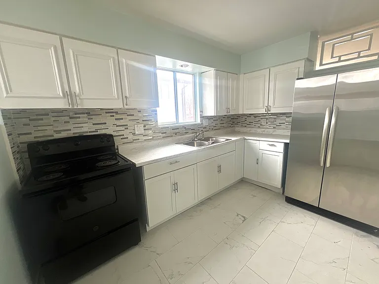 34630 Forman Dr — Photo 2