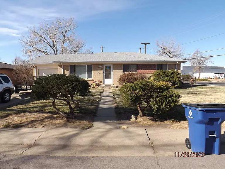 3285 Revere St — Photo 12