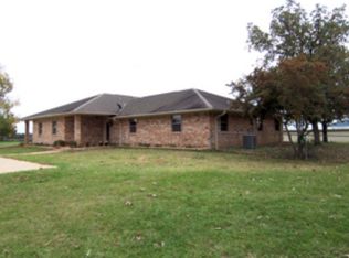 6310 E Fm 321, Palestine, TX 75803