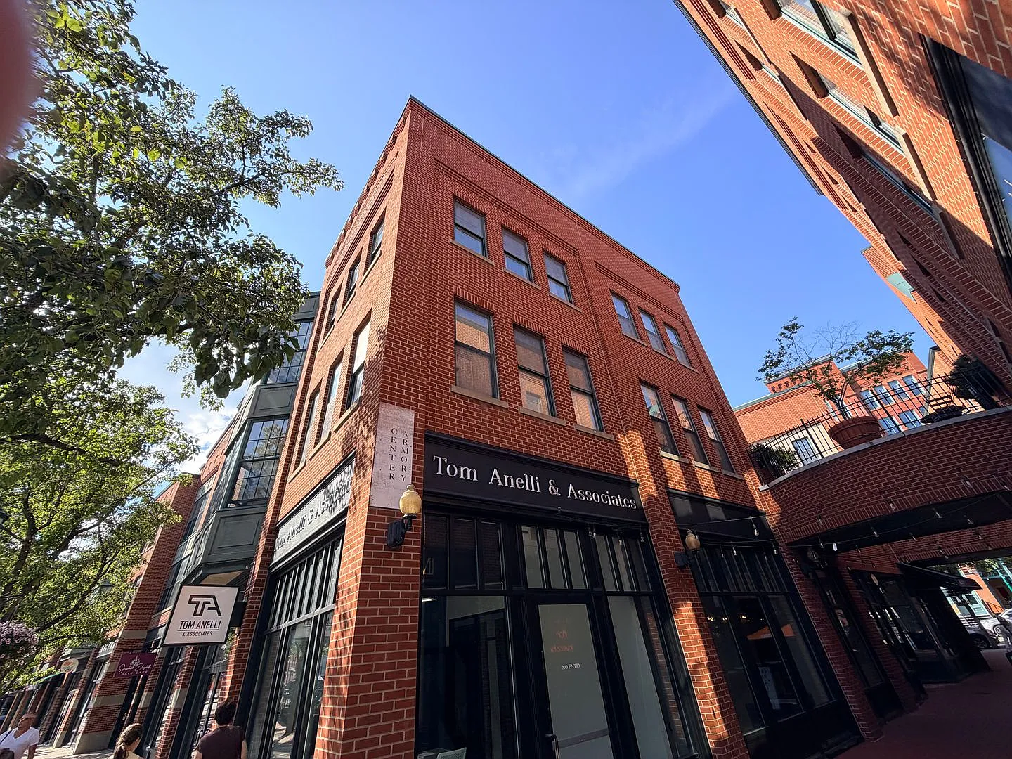 Unique 2-Level Downtown Syracuse Condo with Private Entrance — Photo 2