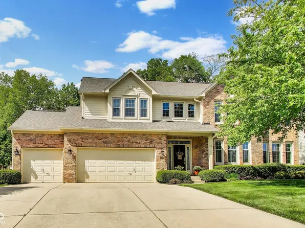 10878 Pine Bluff Dr, Fishers, IN 46037