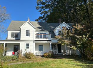 10 Ice Rd #A, Williamsburg, MA 01096
