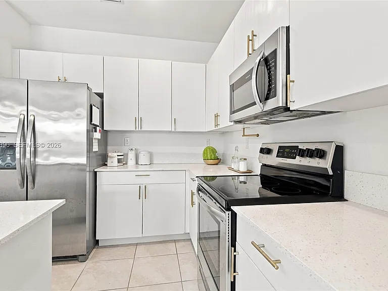 20369 NW 5th Ct #20369 — Photo 11