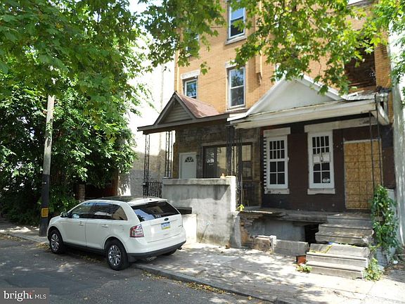 4th image of 3101 W Euclid Ave