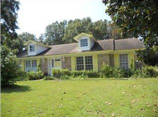 512 Hillcrest Rd, Mobile, AL 36608