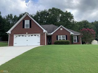 55 Green Valley Dr, Oxford, GA 30054