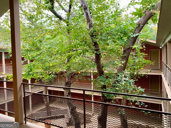 250 Little St APT B303, Athens, GA 30605