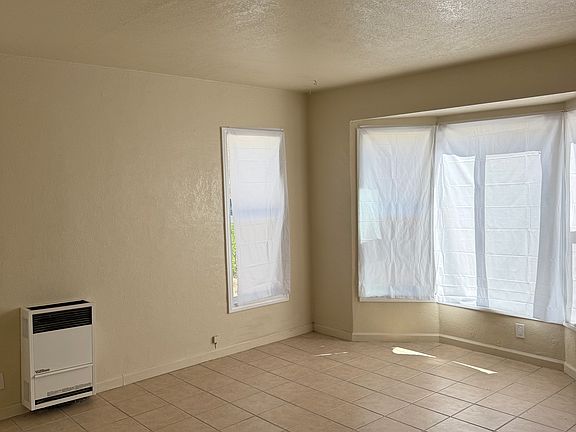 2nd image of 2253 S Cochran Ave