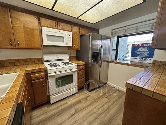 2nd image of 235 Oahu Way