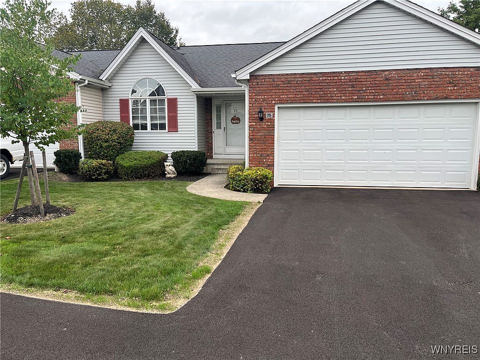 1st image of 75 Hillcrest Hts