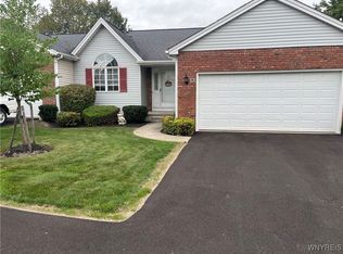 75 Hillcrest Hts, Buffalo, NY 14224
