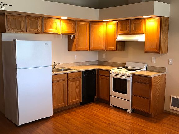 2nd image of 505 S Summit Ave APT C