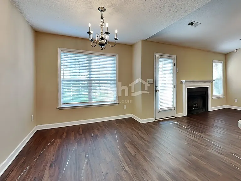 125 Fiddlers Run Ct — Photo 5