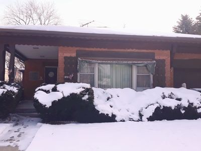 27 N Cowley Rd, Riverside, IL, 60546