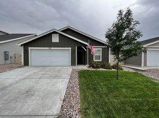 609 Santa Fe Trl, Ault, CO 80610