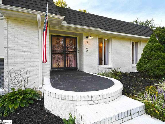 2nd image of 5140 Maplewood Dr