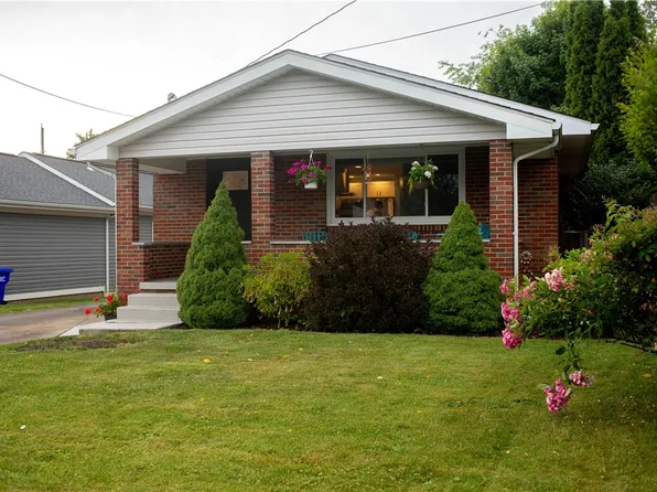 2906 20th Street Ext, Beaver Falls, PA 15010