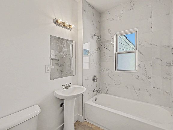 3rd image of 689 E Kirby St #1