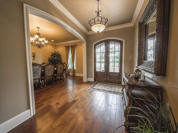 3rd image of 388 Fiddlers Creek Dr
