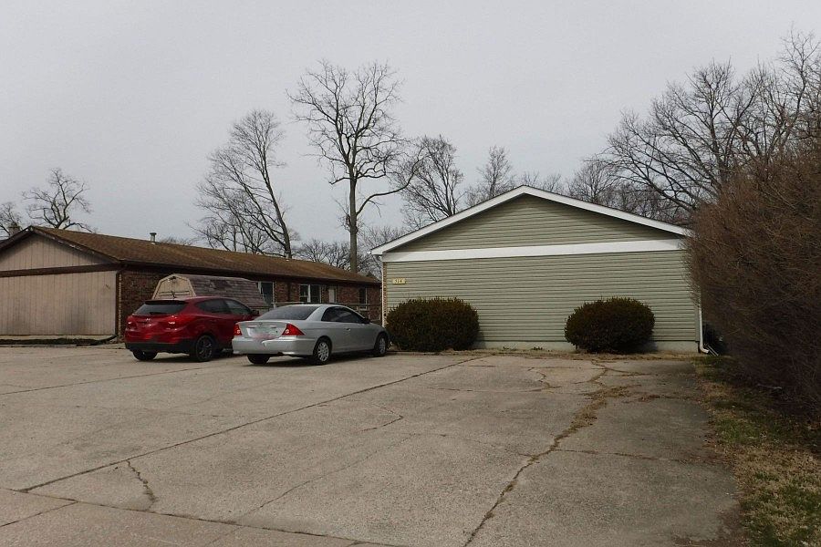 514 E Clark St, Crown Point, IN 46307 Zillow