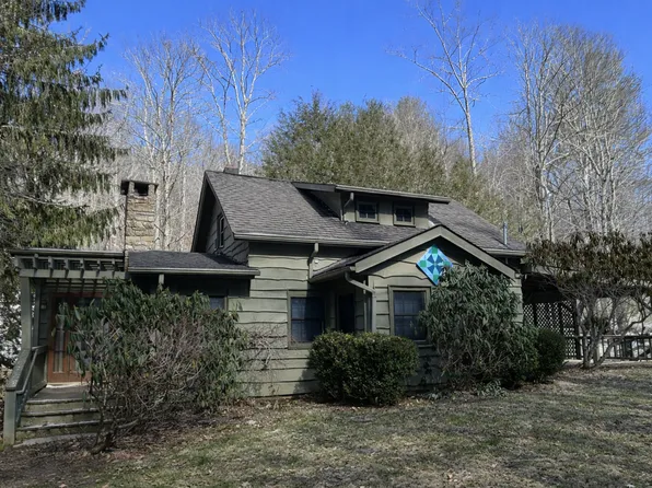245 Arnett Hollow Rd, Vilas, NC 28692