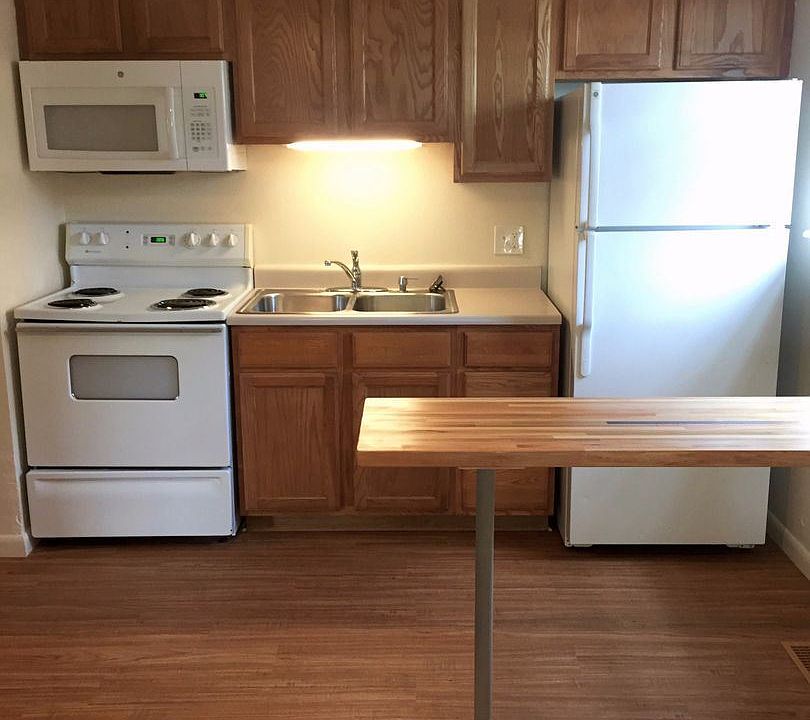 1st image of 2995 Aurora Ave #14873740