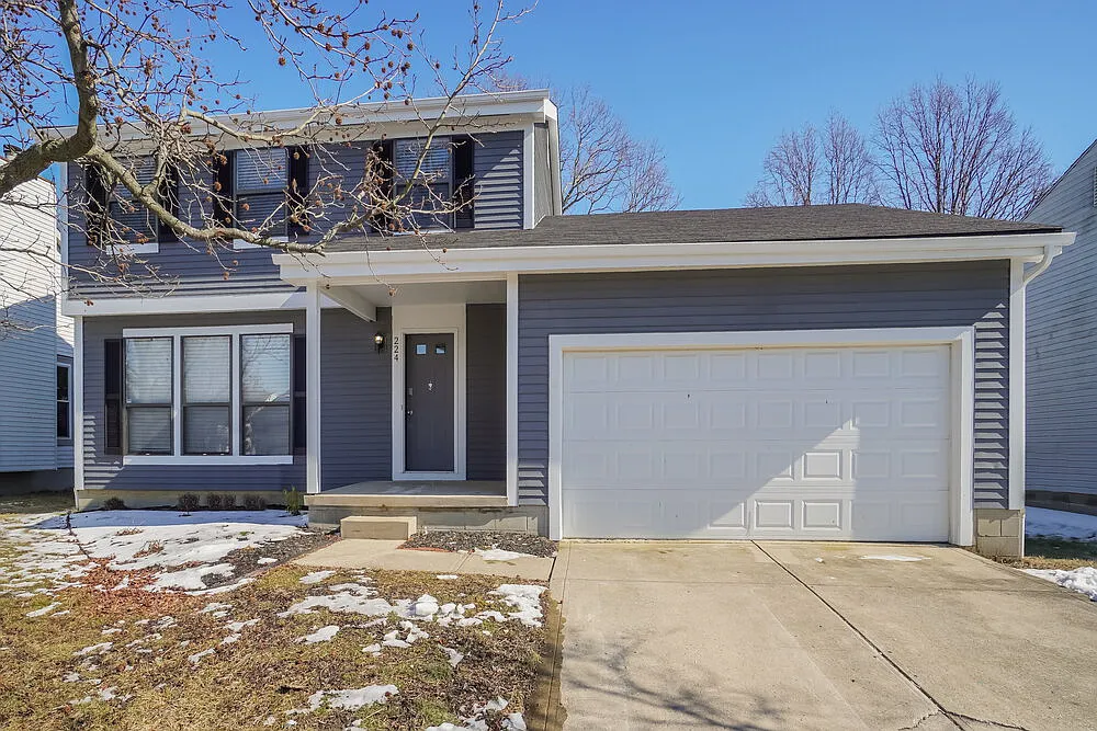3 bed, 2.5 bath, 1652 sqft, $2,460 — Photo 1