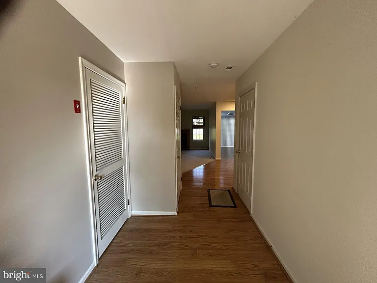 2623 Virginia Ln — Photo 7