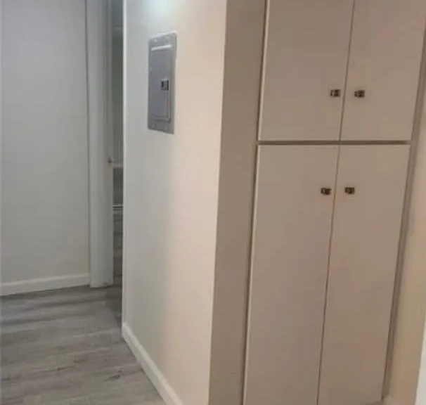 312 E Dryden St #3 — Photo 10