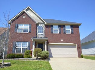 11407 Fenimore Ridge Dr, Louisville, KY 40229