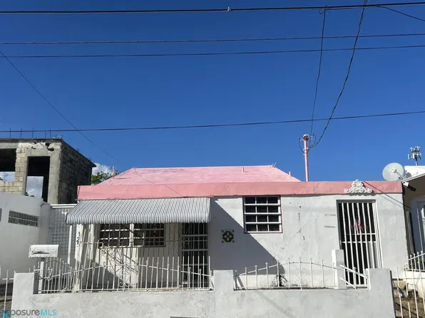 744 Central Mercedita, Guayama, PR 00784