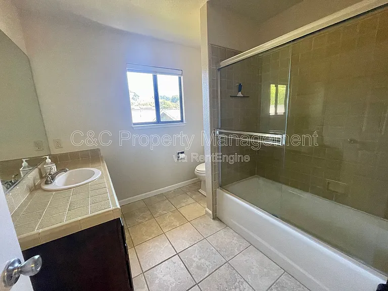 1339 David Ave — Photo 26