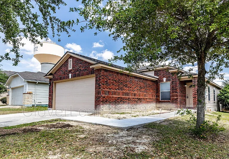 5745 Maxfli Dr — Photo 3