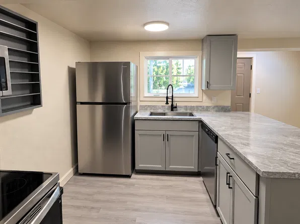 1106 W 36th Ave #1, Anchorage, AK 99503