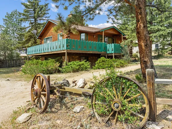153 Davis St, Estes Park, CO 80517