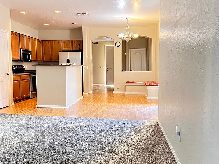 4148 S Mariposa Dr — Photo 6