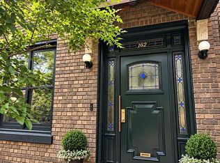 162 Crown St, Brooklyn, NY 11225