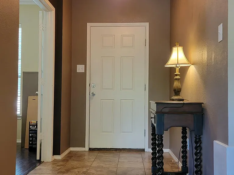 1616 Lake Way Dr — Photo 6