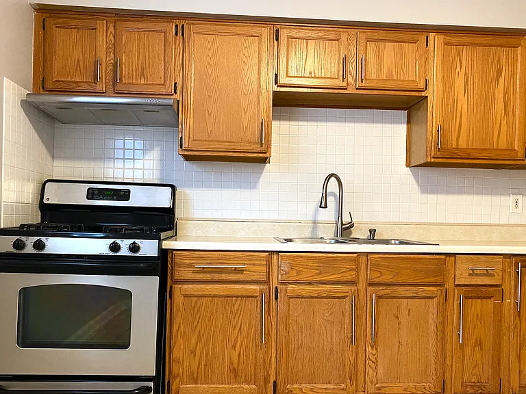 8507 W Cermak Rd #2S — Photo 17