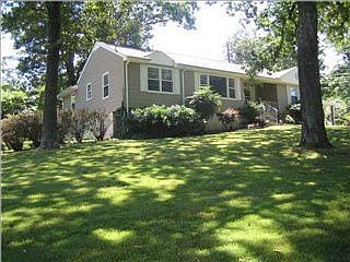 4th image of 3824 Marion Cir