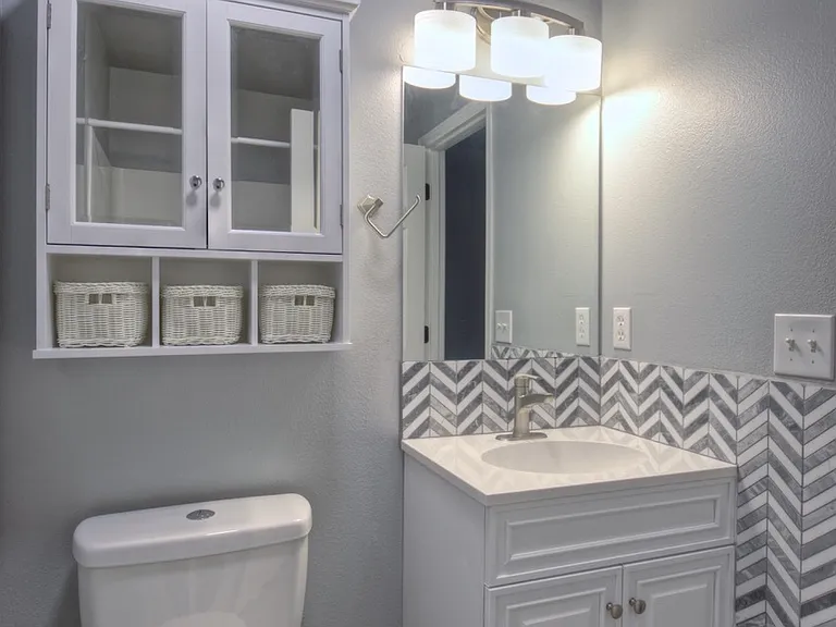 4043 Wonderwood Ln SE — Photo 9
