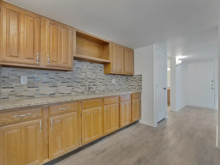 2905 Joymeadow Dr — Photo 20