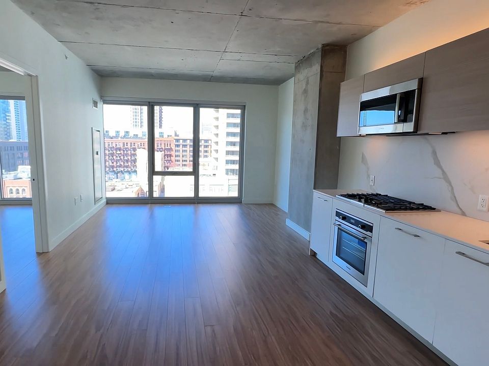 1st image of 629 W Lake St #912