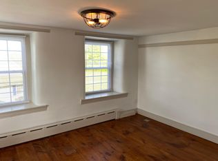 533 Oysterdale Rd, Oley, PA 19547