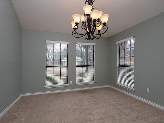 5th image of 2208 Marvin Gardens St