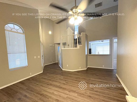 4th image of 846 San Jacinto Dr
