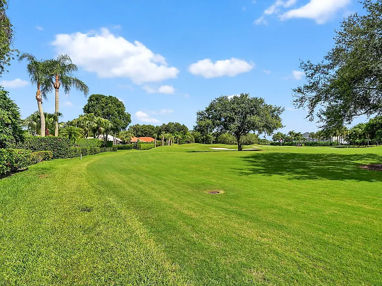 4553 Barclay Fair Way — Photo 46