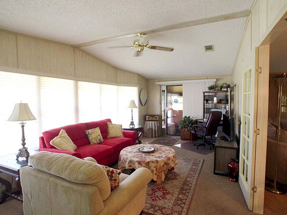 4th image of 6214 Clydebank Cir