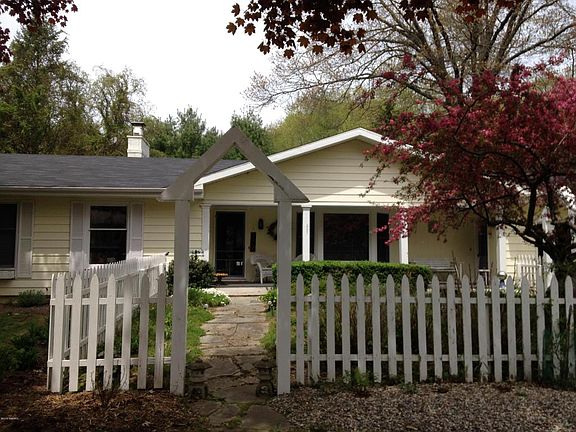 2nd image of 772 Manchester Dr