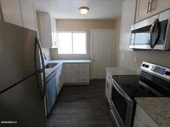 5th image of 1210 E 11th Pl